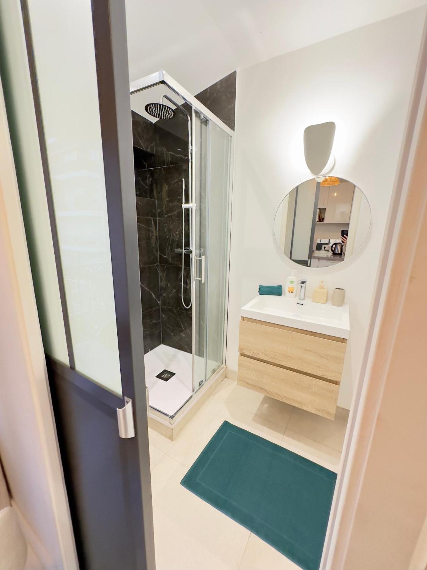 Apartment Joli Climatise Au Calme